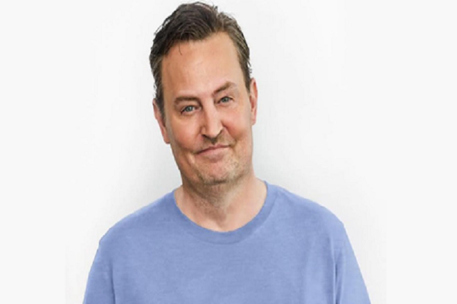 Matthew Perry é enterrado presença de colegas de Friends