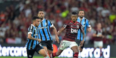 Flamengo goleia Grêmio e vai à final da Libertadores de 2019