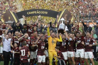 Flamengo vira sobre o River Plate e conquista o título da Libertadores 2019
