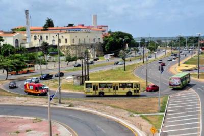 Trânsito será alterado no Centro para festas de fim de ano