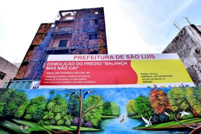 São Luís: segue processo de demolição do prédio "Balança mas não cai"