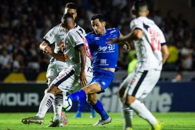 Vasco vence Cruzeiro no encerramento da 36ª rodada