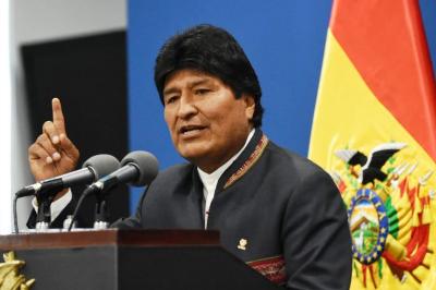 Evo Morales renuncia à presidência da Bolívia
