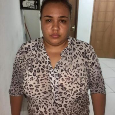 Babá é presa suspeita de dopa gêmeos no Maranhão