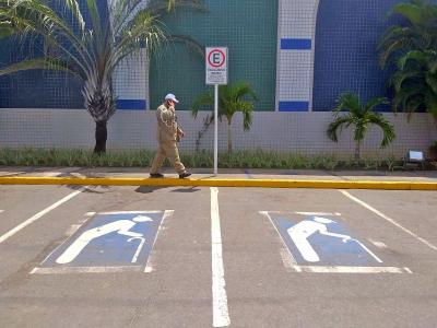 São Luís: selos para estacionamento especial valem até dezembro 