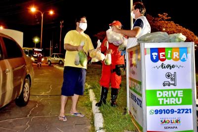 São Luís: feiras oferecem serviços de drive thru 
