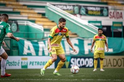 Sampaio e Juventude lutam por vaga na final do Maranhense