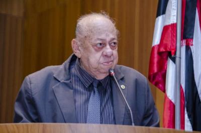 Morre o deputado José Gentil, vítima de Covid-19