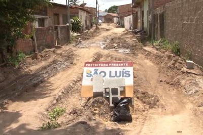 Prefeitura vistoria obras no bairro Matões Turu