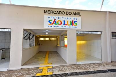 Obras de ampliação do Mercado do Anil são entregues