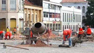 Prefeitura vistoria obras no centro de São Luís