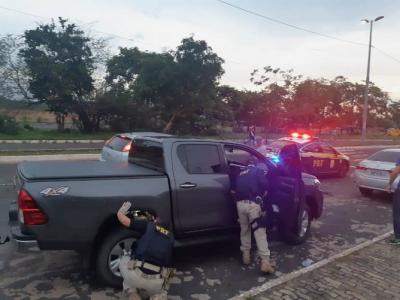 Grupo especializado em roubos de veículos é preso em Caxias
