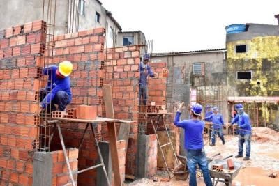 PL beneficia consumidores na compra de materiais de construção