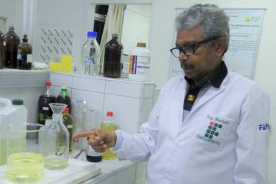 Imperatriz:  IFMA pesquisa uso do coco babaçu na produção de biodiesel 