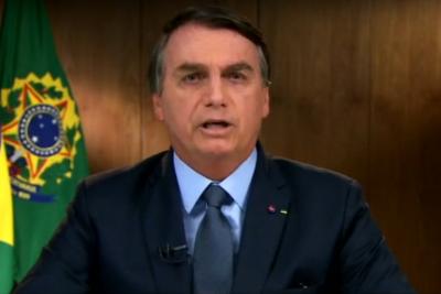 Governo Bolsonaro é reprovado por 35,5% e aprovado por 32,9%, diz CNT 