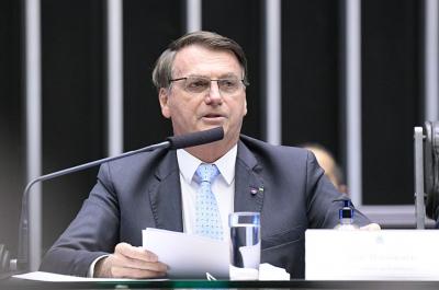 Bolsonaro diz que governo está pronto para a vacinação contra a covid-19