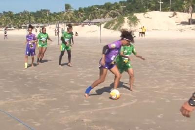 Atletas disputam última rodada da 1ª fase do Beach Fut 7 feminino