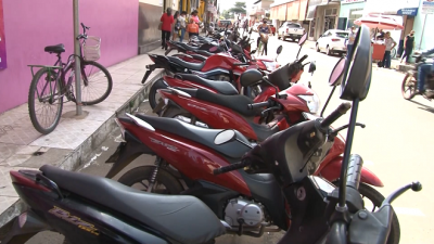 Motoristas aproveitam descontos para quitar débitos de IPVA em Imperatriz