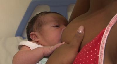 Covid: médico alerta para amamentação sem oferecer riscos ao bebê