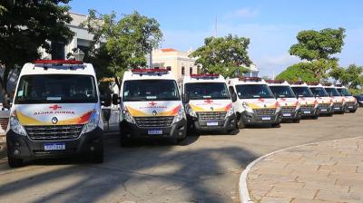Governo entrega mais 10 ambulâncias aos municípios maranhenses