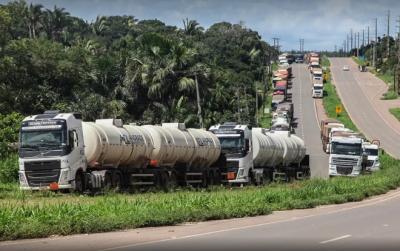 STF suspende decisão do TRF-1 que liberou greve de caminhoneiros