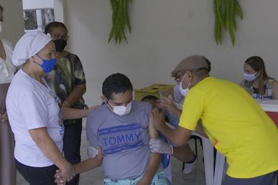 São Luís: casa para pessoa com deficiência recebe vacinas contra Covid