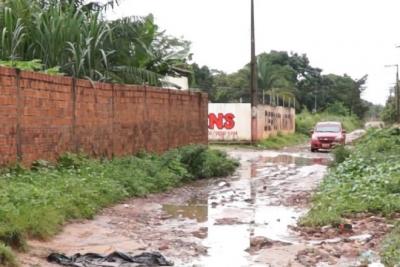 Paço do Lumiar: moradores denunciam falta de pavimentação