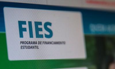 Fies oferecerá 93 mil vagas para financiamento estudantil em 2021