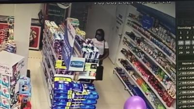 Mulheres são flagradas furtando em loja na cidade de Pinheiro