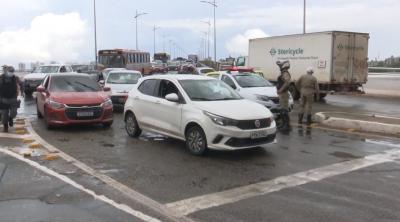 Motoristas de App protestam contra aumento do preço da gasolina