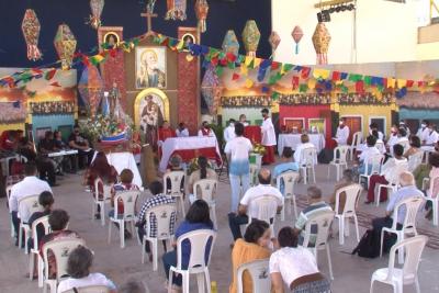 Devotos acompanham missa de São Pedro em São Luís