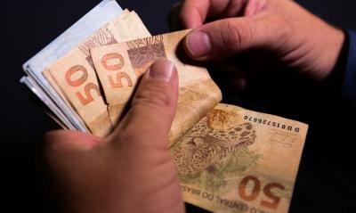 Salário mínimo passa a ser de R$ 1.212 a partir de janeiro