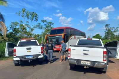 Santa Luzia: presa dupla que tentou roubar um ônibus