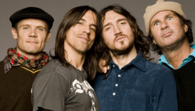 Red Hot Chili Peppers retoma formação clássica e lança clipe