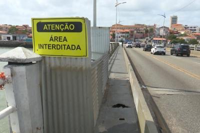 Poste do São Francisco passa por obras de recuperação em passarela