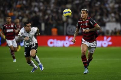 Corinthians e Flamengo empatam na decisão da Copa Intelbras do Brasil