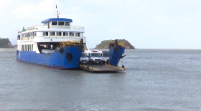 Nova embarcação chega para fazer a travessia entre Ponta da Espera e Cujupe