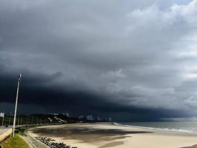 Inmet emite alerta de chuva com ventos de até 100 km/h no Maranhão