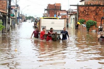 MP solicita informações sobre atuação na assistência a desabrigados por enchentes 