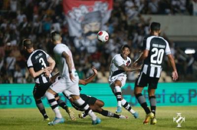 Botafogo vence o Vasco em São Luís pelo Campeonato Carioca