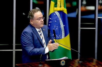 Roberto Rocha se filia ao Partido Trabalhista Brasileiro (PTB)