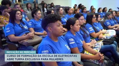 Curso de formação da Escola de Eletricistas abre turma exclusiva para mulheres