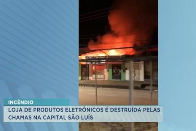 Incêndio destrói loja de eletrônicos na Cidade Operária