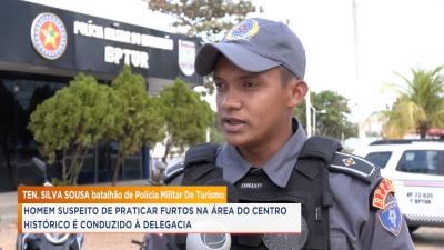 PM conduz suspeito de furto no Centro Histórico de São Luís