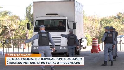 PM reforça segurança no terminal da Ponta da Espera durante o feriado