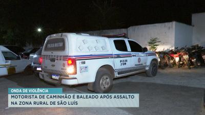 Motorista de caminhão é baleado em assalto na BR-135