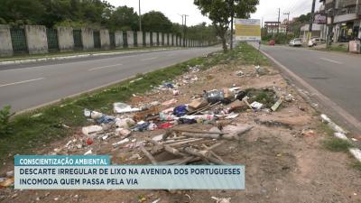 Moradores denunciam descarte irregular de lixo na Av. dos Portugueses