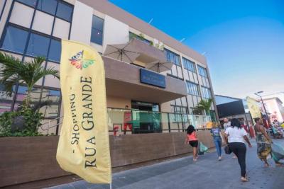  Primeiro shopping cultural do Maranhão é inaugurado na Rua Grande, em São Luís