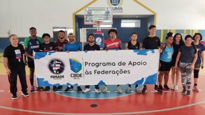 Femade realiza curso de iniciação esportiva ao basquetebol