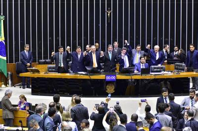 Entenda a reforma tributária promulgada nesta quarta (20)